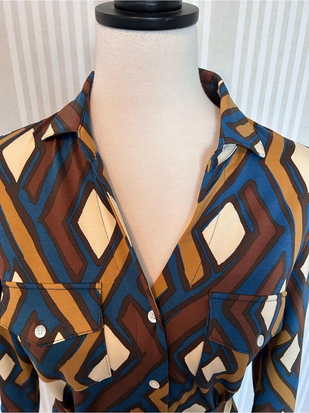 J.Mclaughlin Wrap Midi Dress Dree Jersey Geometric Print Brown Blue Size Small - Picture 7 of 10